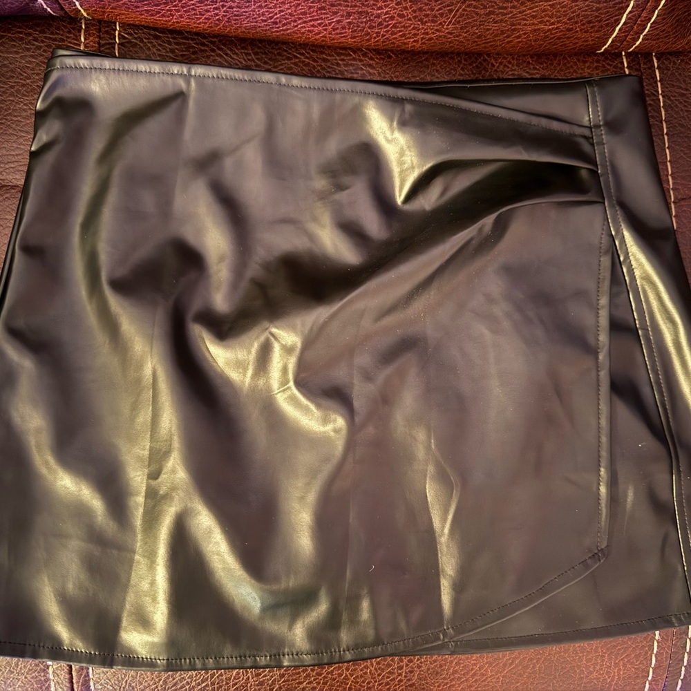 SHEIN Shiny Black Mini Skirt